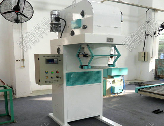 小型半自動(dòng)包裝機(jī)